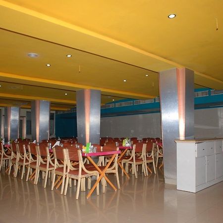 Hotel Nyay Mandir Bharuch Екстер'єр фото